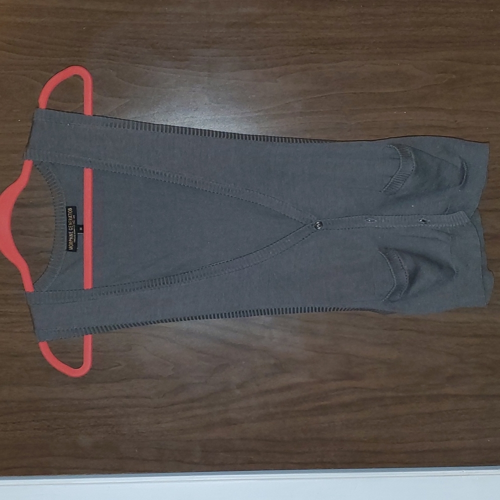 Sweater vest